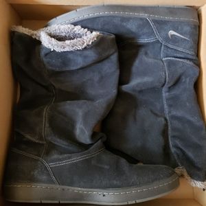 Women's sneaker hoodie